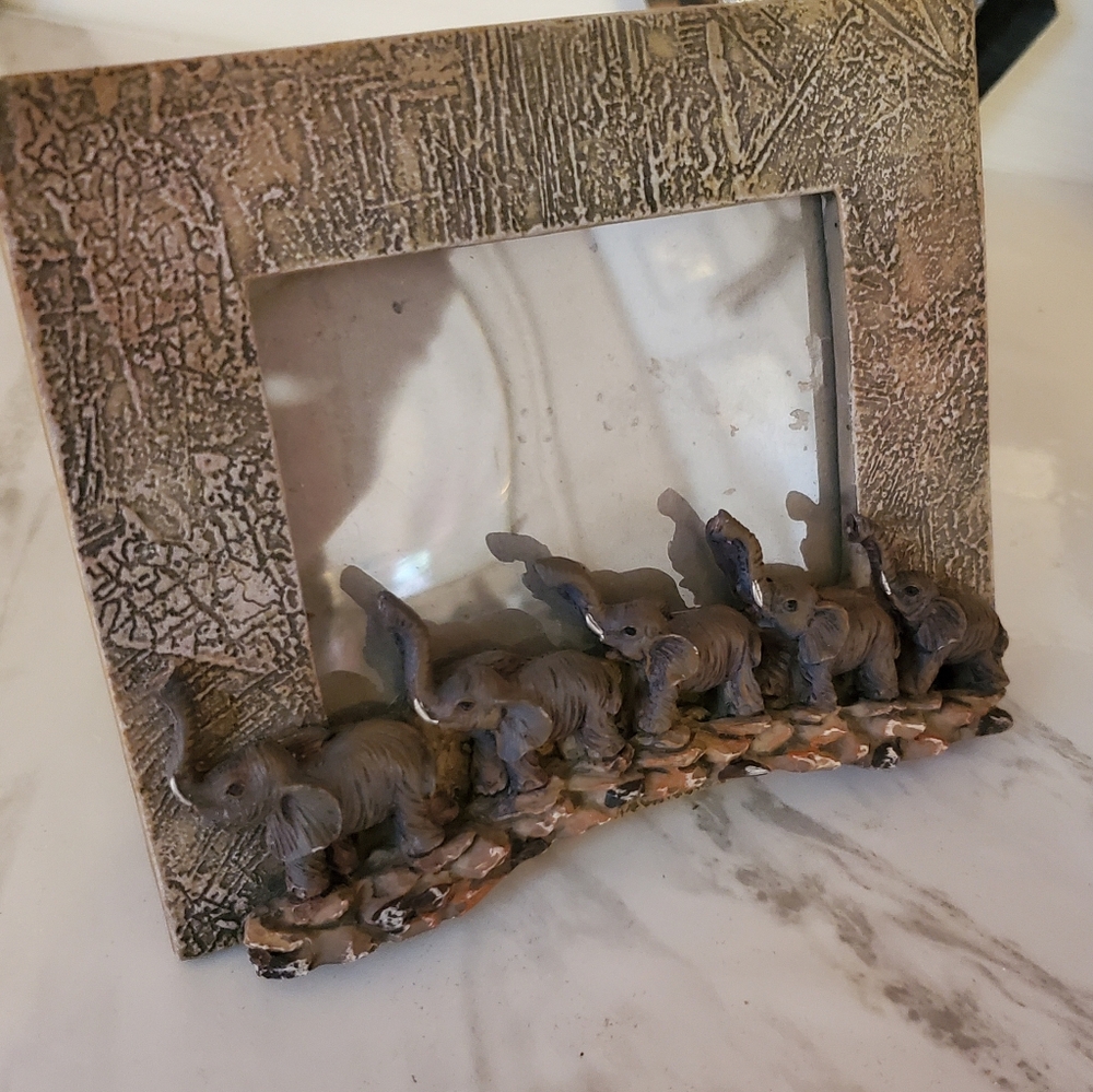 Small Elephant Mini Frame